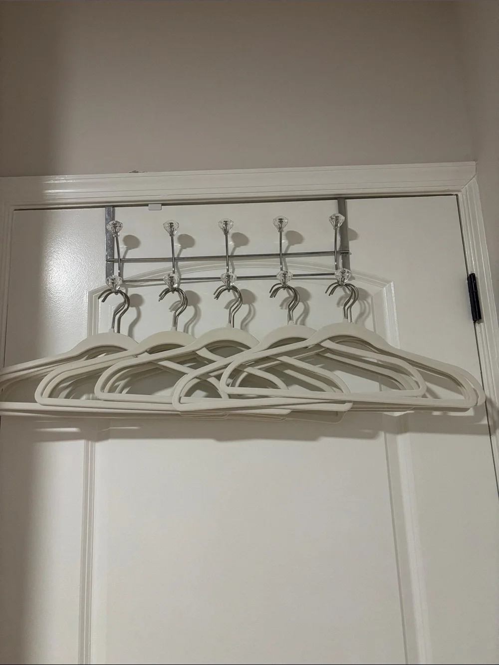 Set of White Plastic Clothing Hangers - 20 Pack